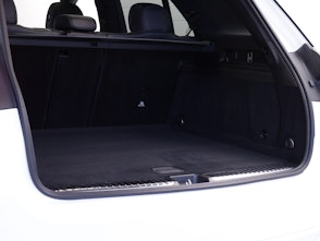 Vehicle image MERCEDES-BENZ GLE 400 d AMG Line 4matic