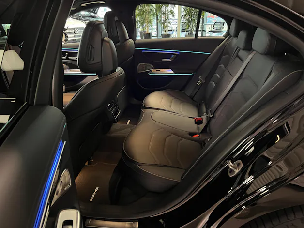 Mercedes-Benz E 220 d AMG Line 4matic