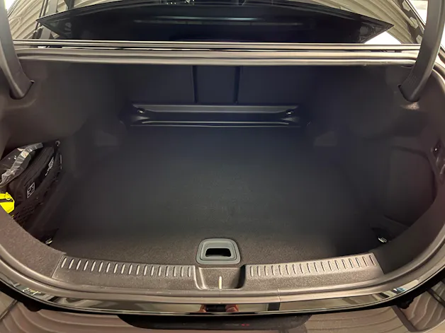 Mercedes-Benz E 220 d AMG Line 4matic
