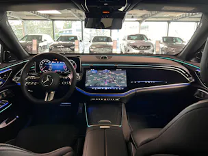 Mercedes-Benz E 220 d AMG Line 4matic