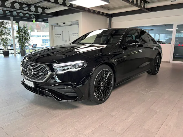 Mercedes-Benz E 220 d AMG Line 4matic