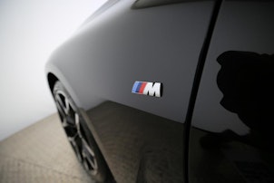 Vehicle image BMW 430i xDrive Cabrio