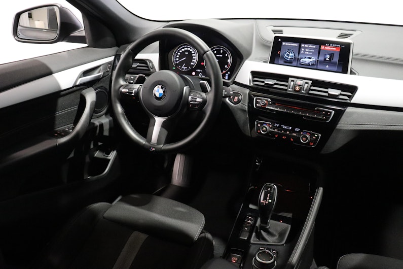 Vehicle image BMW X2