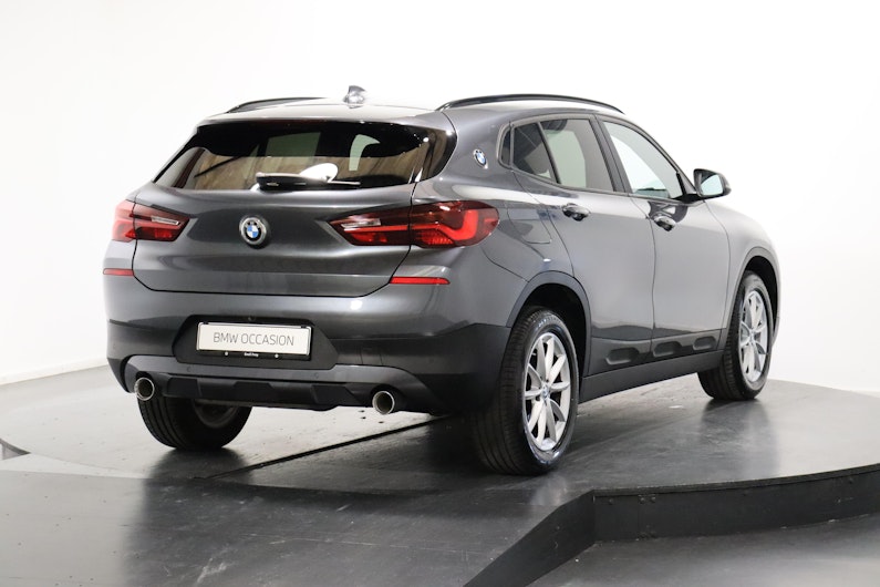 Vehicle image BMW X2