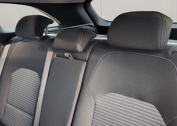 Vehicle image 15 Vehicle image 15