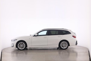 Vehicle image BMW 320d xDrive Touring