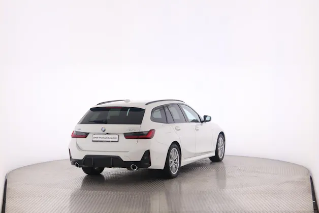 BMW 320d xDrive Touring