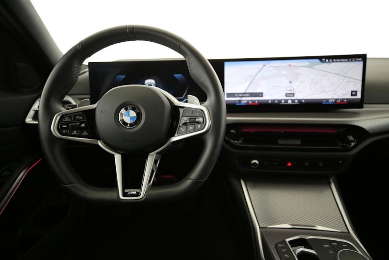 Vehicle image BMW 3 SERIES