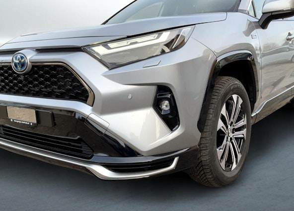 Vehicle image 18 Vehicle image 18