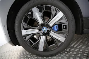 BMW iX xDrive50
