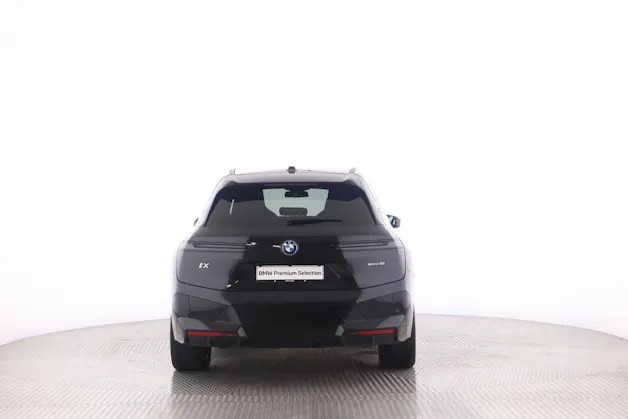 BMW iX xDrive50