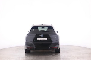 Vehicle image BMW iX xDrive50