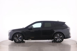 Vehicle image BMW iX xDrive50