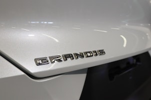 Vehicle image MITSUBISHI Grandis 1.8 HEV Instyle