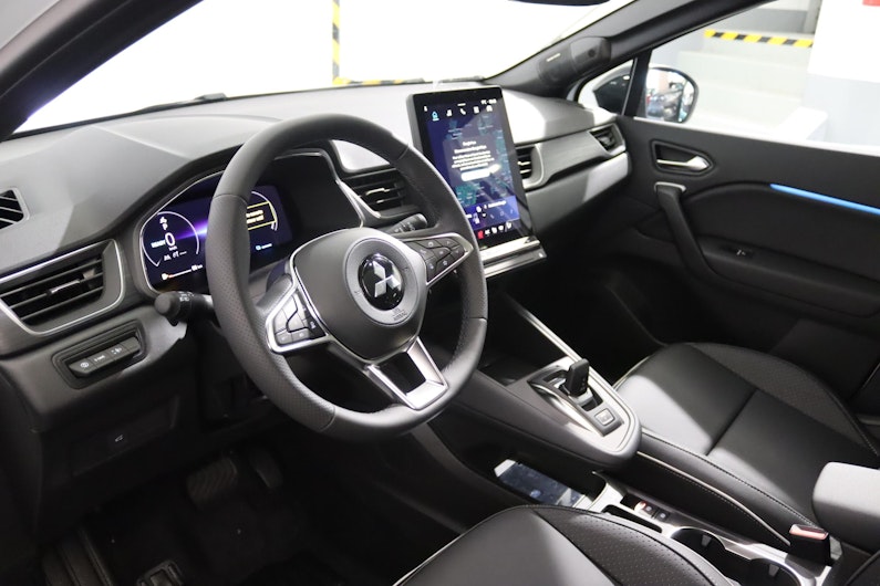 Vehicle image MITSUBISHI GRANDIS