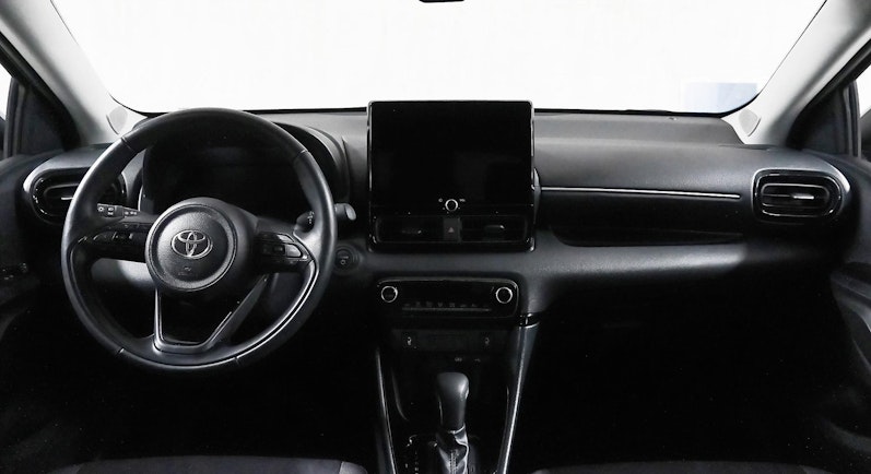 Vehicle image TOYOTA YARIS