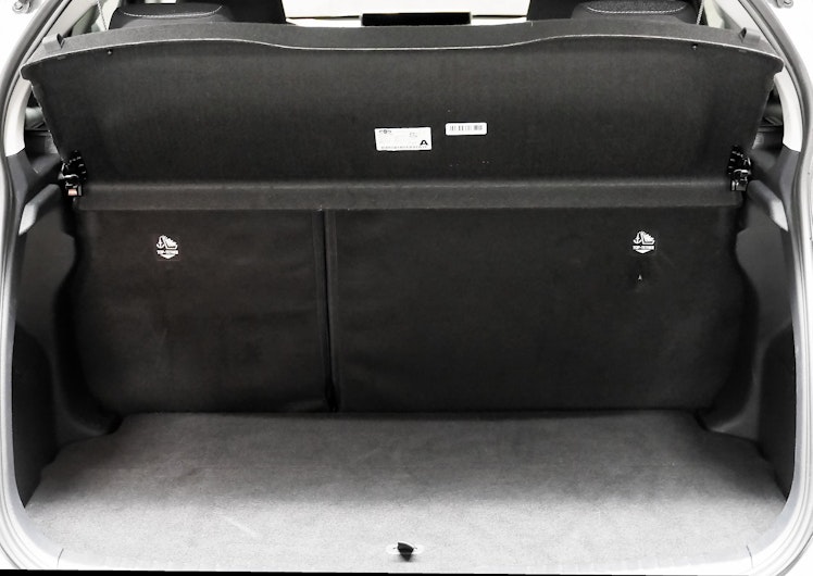 Vehicle image TOYOTA YARIS