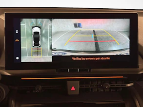 https://vehicle.imgix.net/4084905/02a73261-efdc-4ffc-806c-1e27a5f0402a.jpg