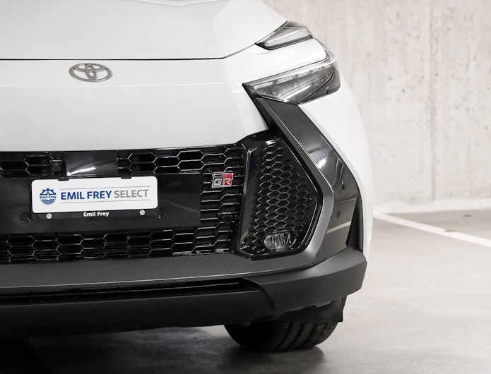 Vehicle image TOYOTA C-HR