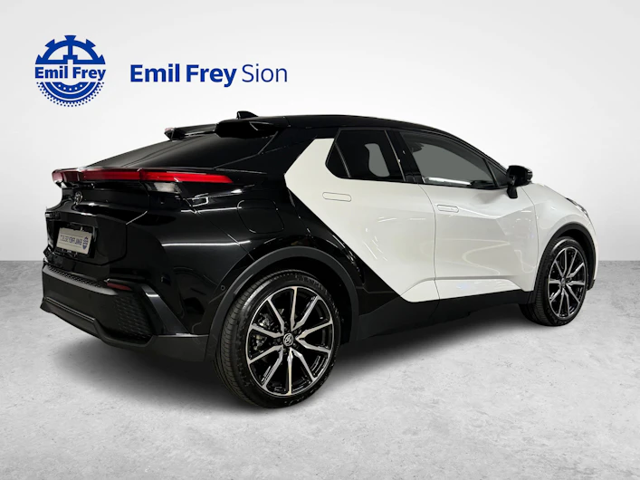image du véhicule TOYOTA C-HR