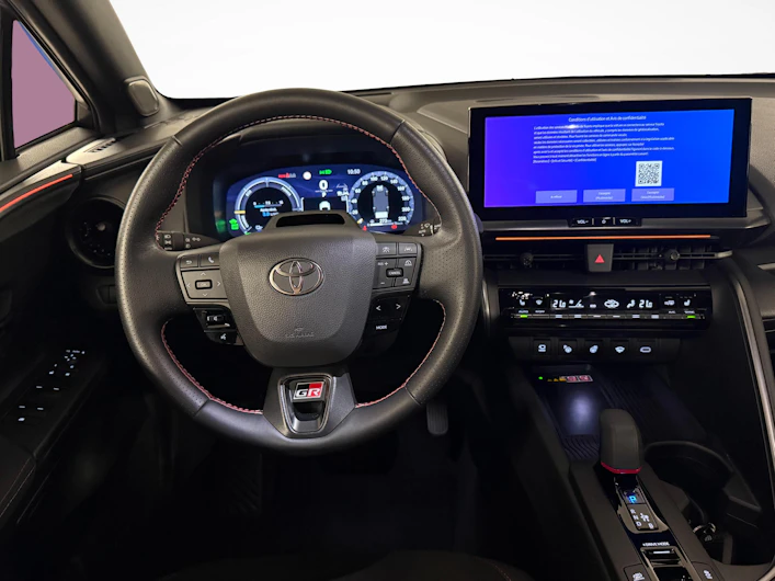 image du véhicule TOYOTA C-HR