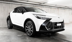 Vehicle image TOYOTA C-HR 2.0 PHEV GR Sport Premiere