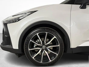 Fahrzeugbild TOYOTA C-HR 2.0 PHEV GR Sport Premiere