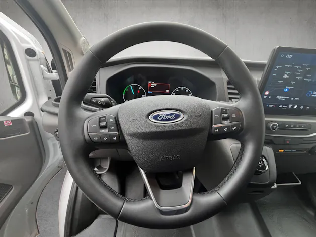 Ford E-Transit Van 350 L2H2 67kWh Trend