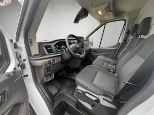 Ford E-Transit Van 350 L2H2 67kWh Trend