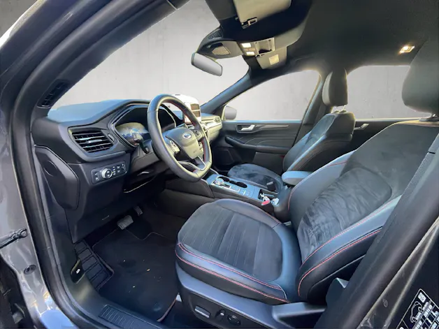 Ford Kuga 2.5 Plug-in Hybrid ST-Line X