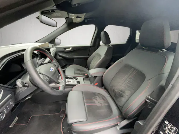 Ford Kuga 2.5 Hybrid ST-Line X