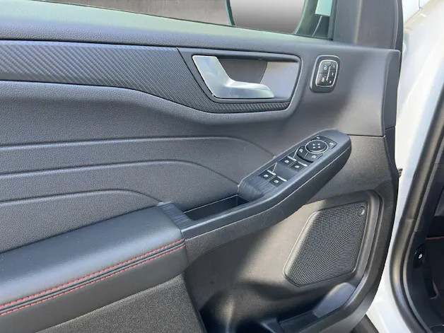 Ford Kuga 2.5 Hybrid ST-Line X