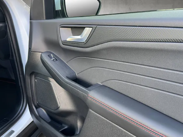 Ford Kuga 2.5 Hybrid ST-Line X