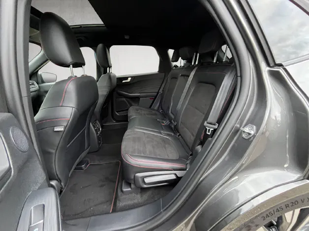 Ford Kuga 2.5 Plug-in Hybrid ST-Line X