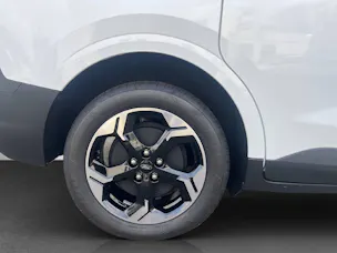 Ford E-Tourneo Courier Titanium