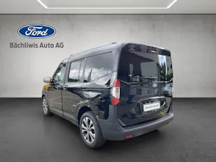 Ford Tourneo Courier 1.0 EcoBoost Titanium