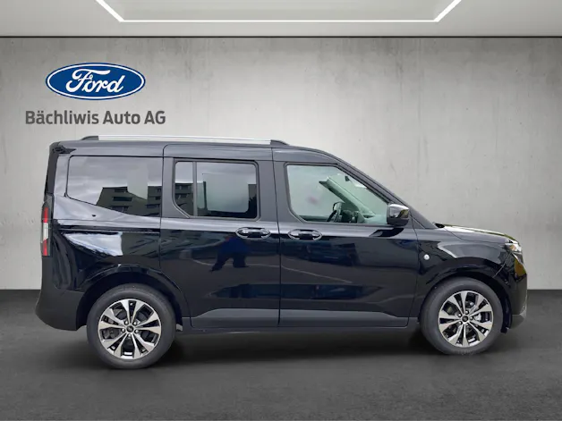 Ford Tourneo Courier 1.0 EcoBoost Titanium