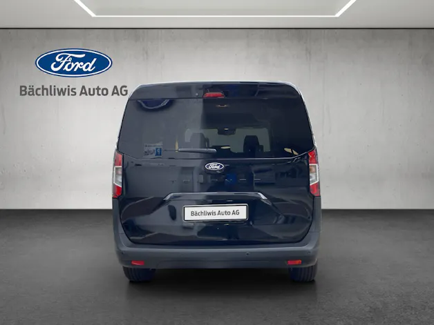 Ford Tourneo Courier 1.0 EcoBoost Titanium