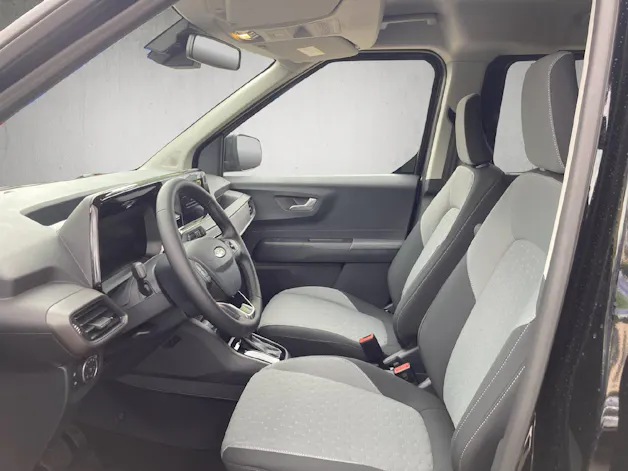 Ford Tourneo Courier 1.0 EcoBoost Titanium