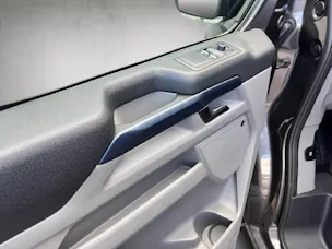 Ford E-Tourneo C Bus 340 L1 Active