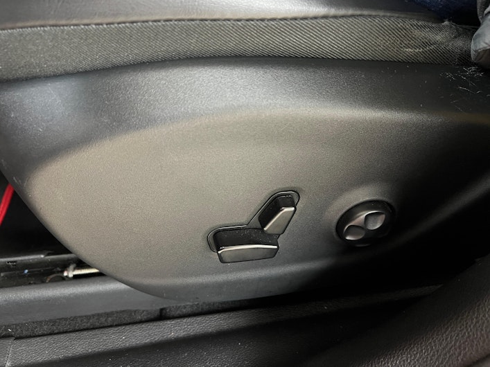 immagine del veicolo JEEP CHEROKEE