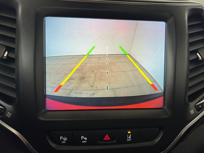 immagine del veicolo JEEP CHEROKEE