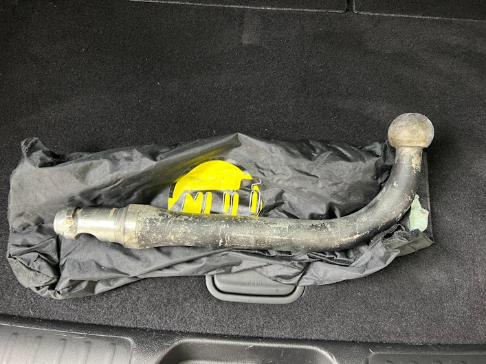 immagine del veicolo JEEP CHEROKEE