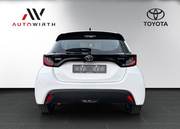 Vehicle image 5 Vehicle image 5