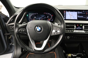 Vehicle image BMW 120i SDKG