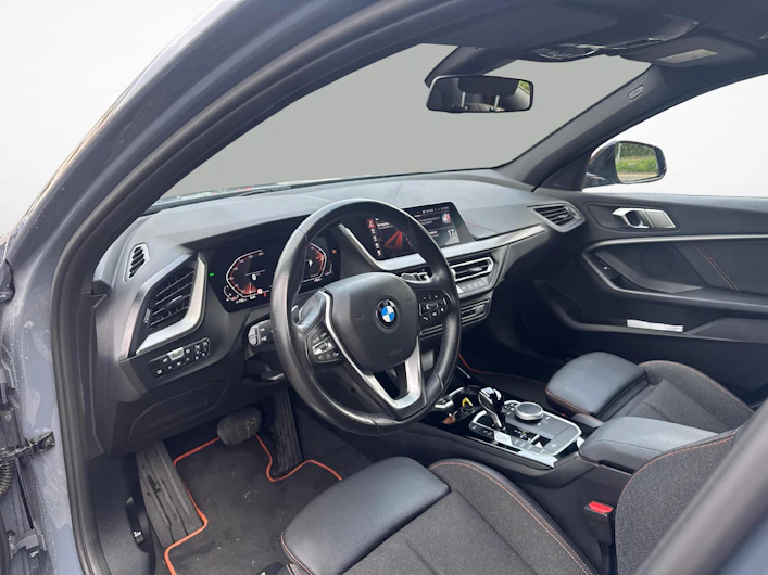 Fahrzeugbild BMW 1 SERIES