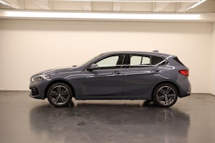 Vehicle image BMW 120i SDKG