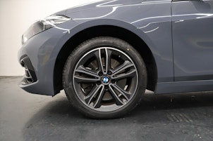 Vehicle image BMW 120i SDKG