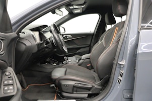 Vehicle image BMW 120i SDKG