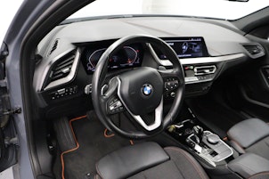 Vehicle image BMW 120i SDKG